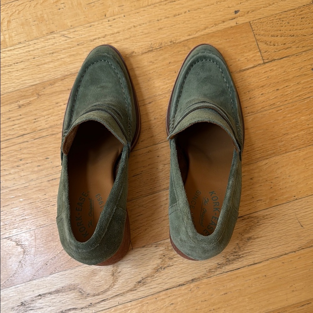 Kork-Ease Women's Green Suede Loafers